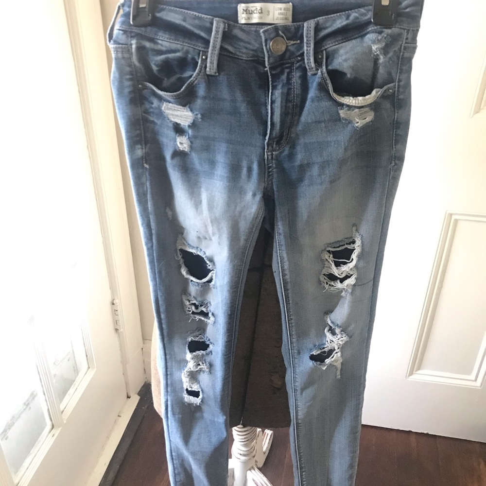 Distressed Mud Jeans
